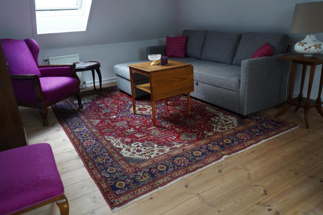 Lägenhet Homely 2 Close To Center